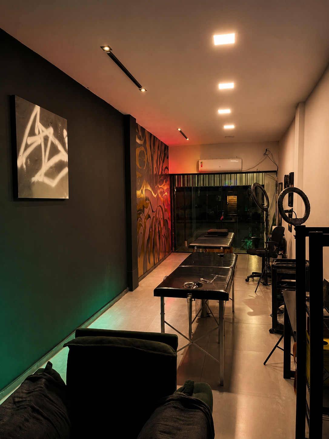 Studio 2